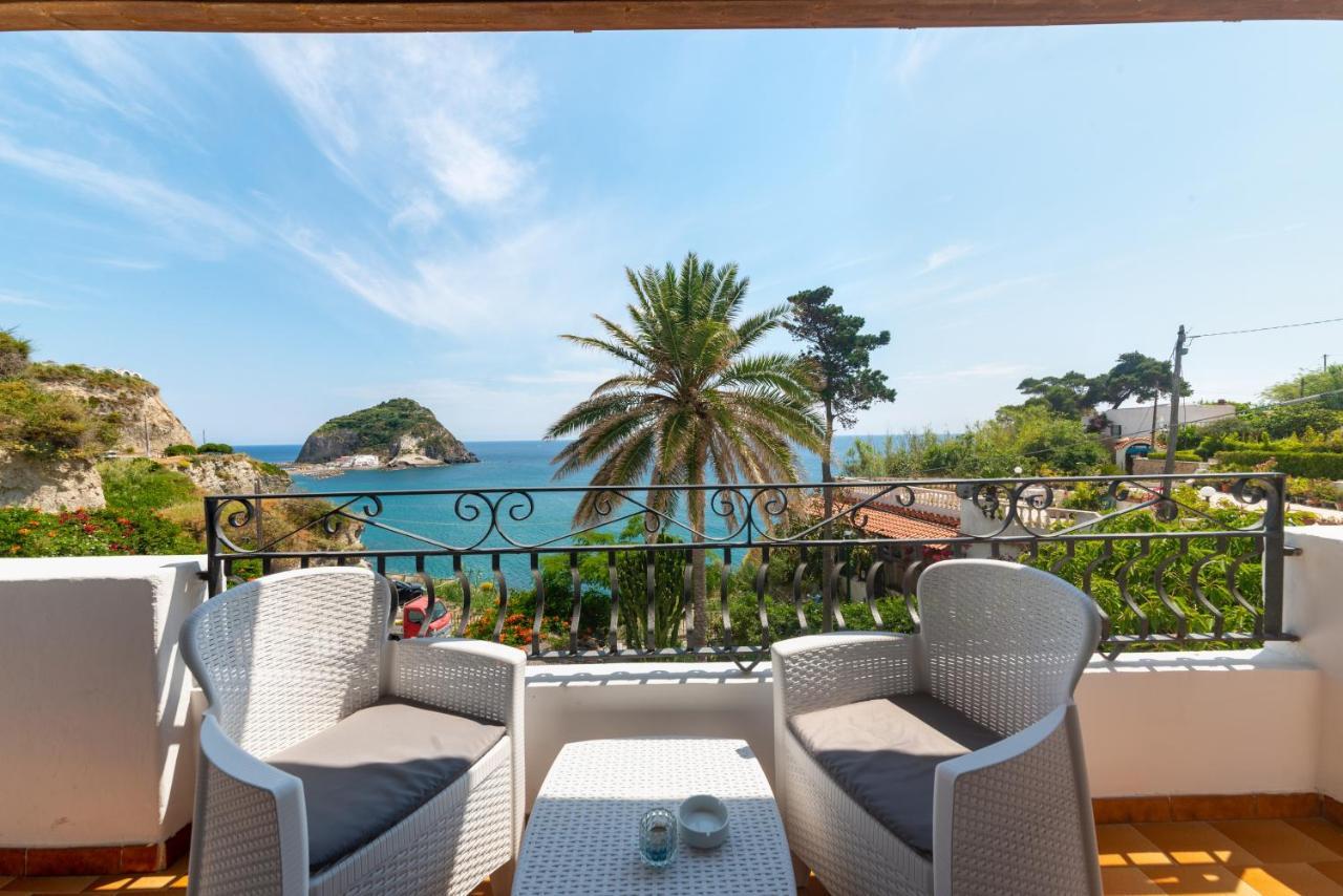 Villa Bina Sea Hotel Sant'Angelo  Bagian luar foto