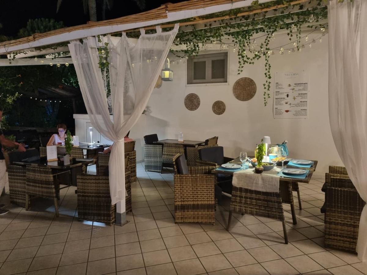 Villa Bina Sea Hotel Sant'Angelo  Bagian luar foto
