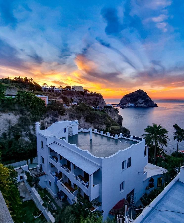 Villa Bina Sea Hotel Sant'Angelo  Bagian luar foto