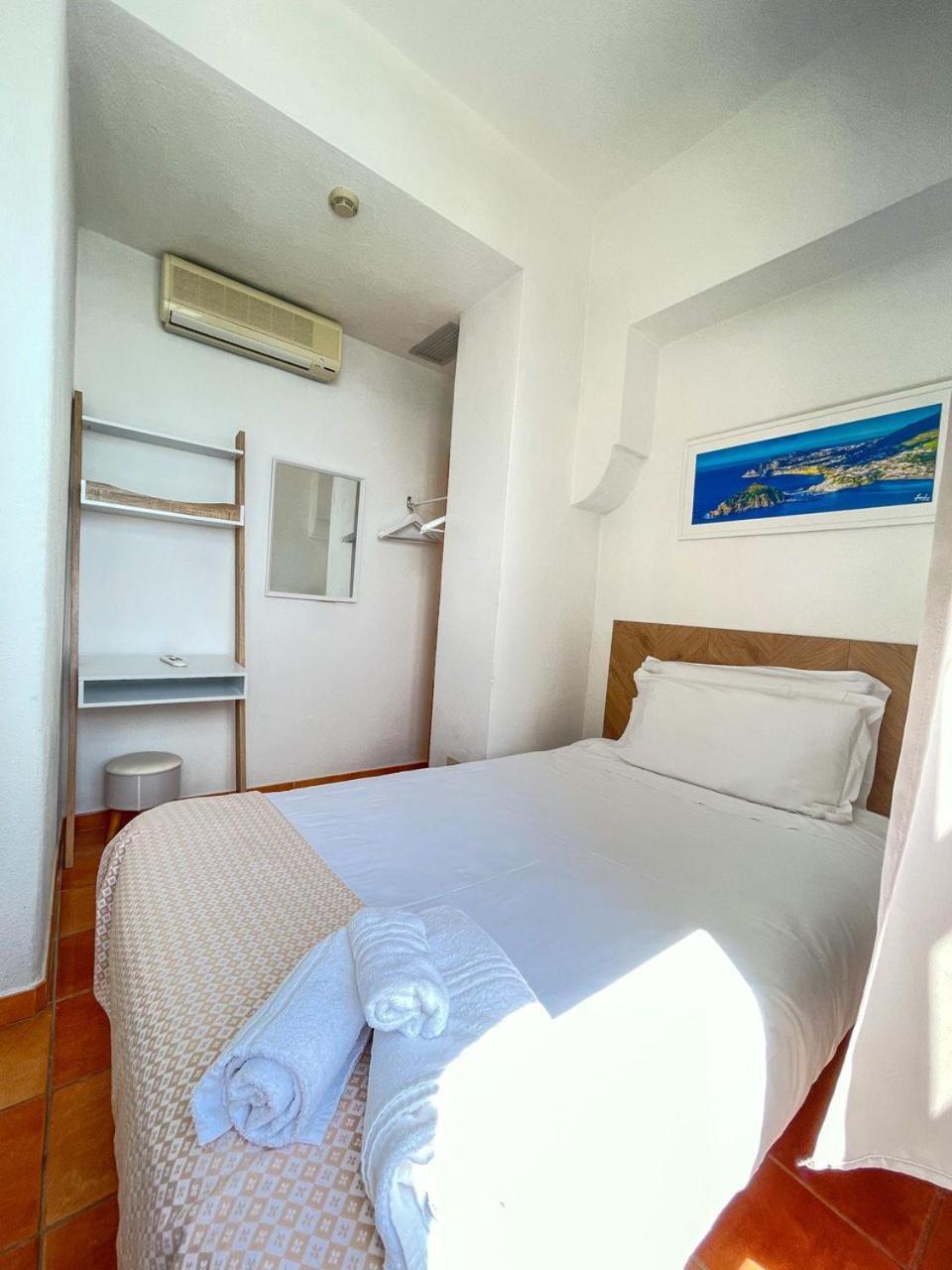Villa Bina Sea Hotel Sant'Angelo  Bagian luar foto